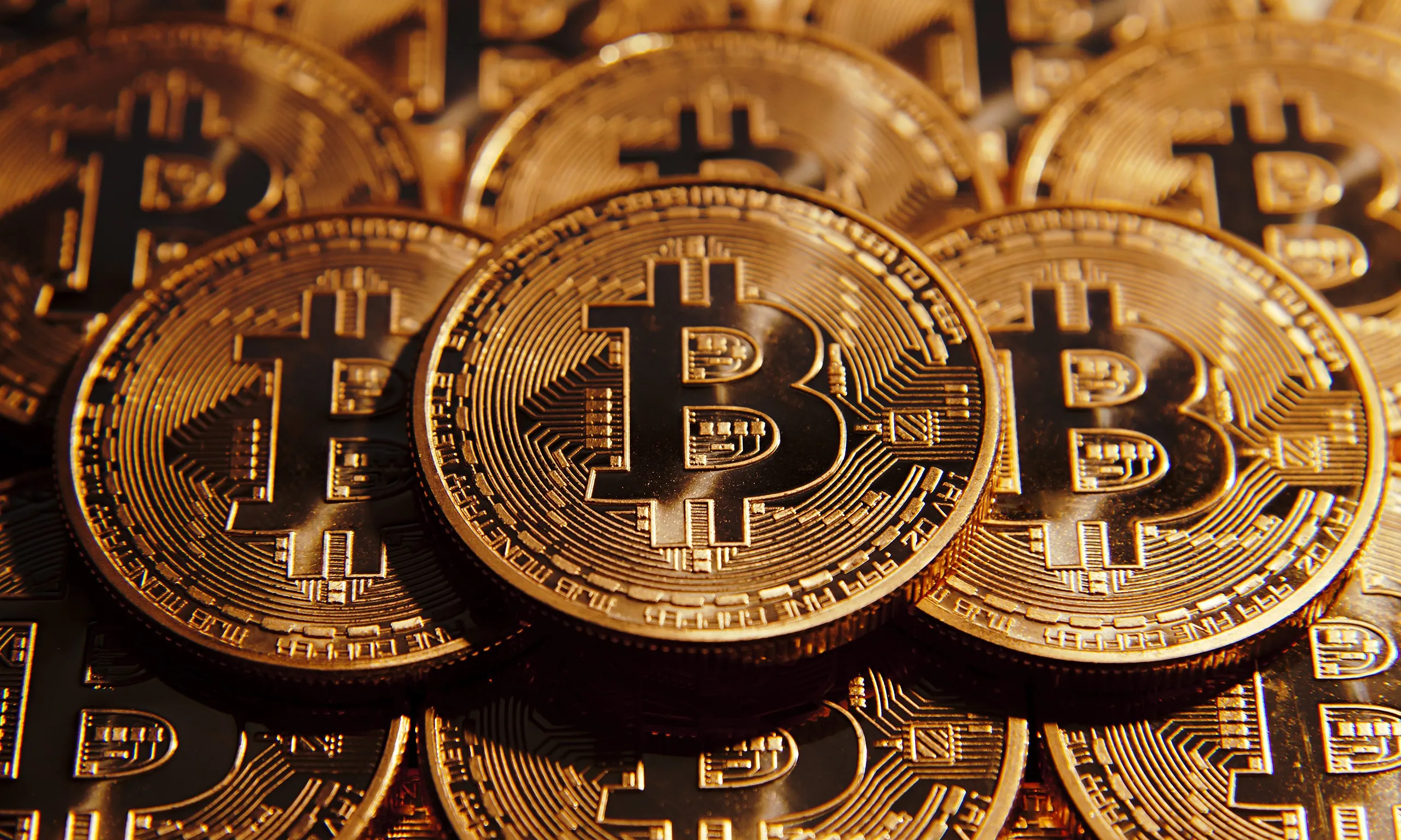 Atom cria fintech para se tornar a primeira companhia emissora de criptomoedas listada em bolsa